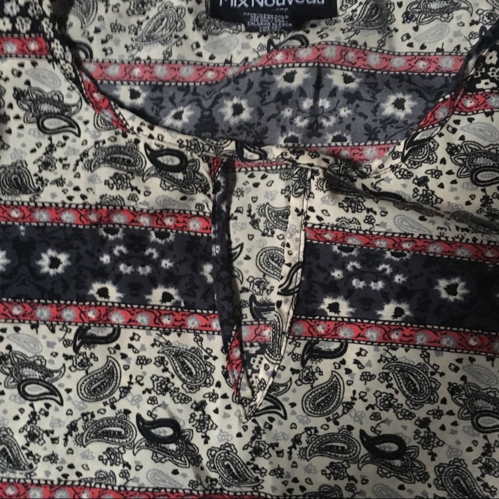 Stylish Shirt - Picture 2 of 2